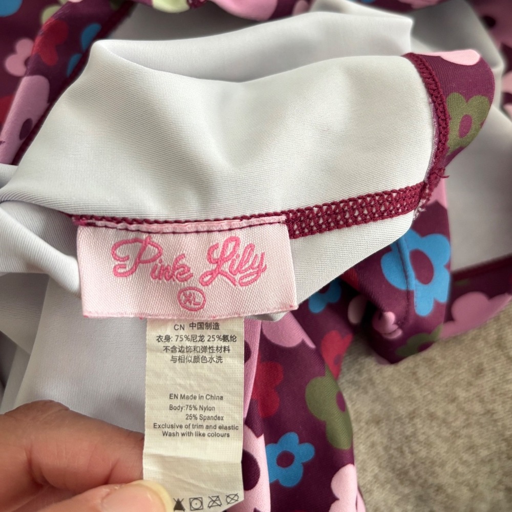 Pink Lily Floral workout top w/ built in bra XL - Picture 6 of 6
